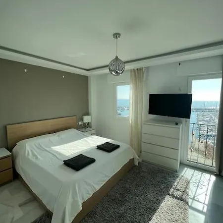 Apartment Luxurious Puerto Banus Marbella