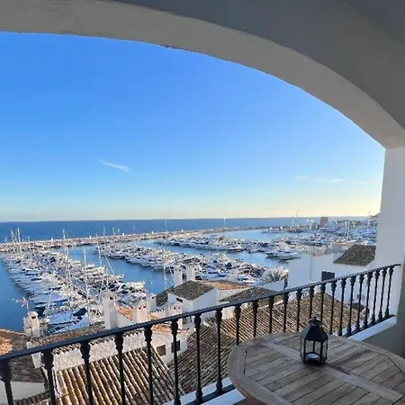 Apartment Luxurious Puerto Banus Marbella